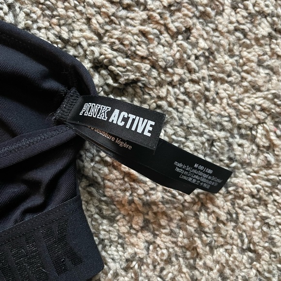Pink active wear sports bra - Picture 2 of 3